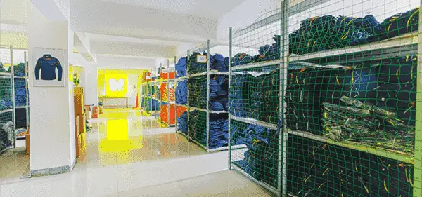 Packing & Shipping